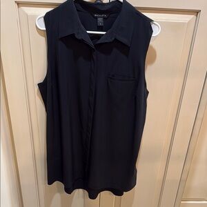 Athleta Black Sleeveless Button Down Blouse